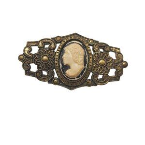 Edwardian Lucite Cameo Brooch Vintage Gold Tone Bar Style C Clasp